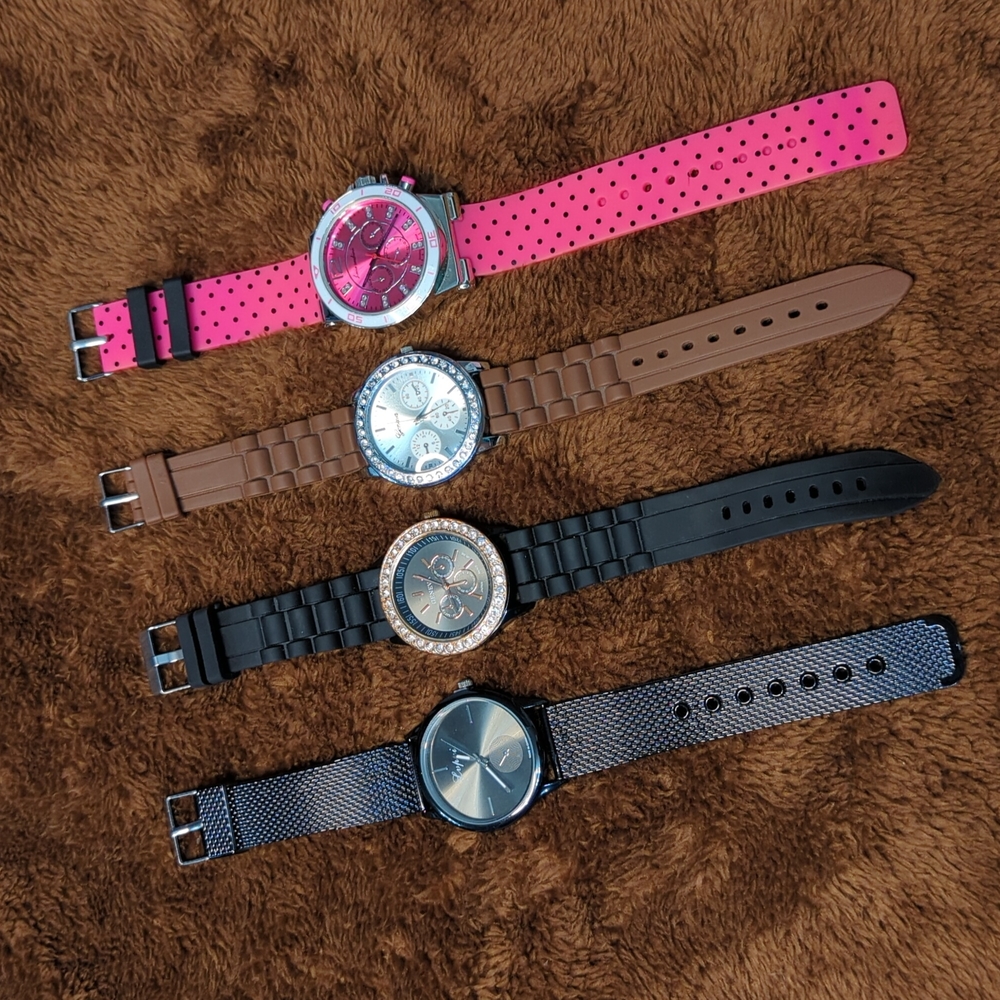 Lot of 4 Women's Fashion Watches Rubber Watch Band Rhinestone